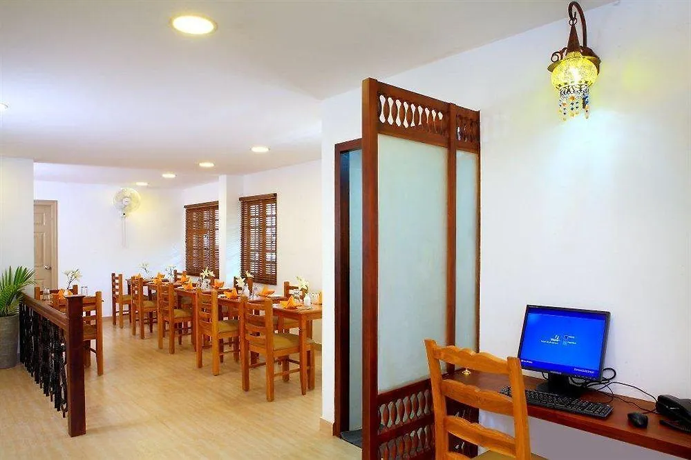 Hotel Abad Pepper Route Kochi 3*,  Indien